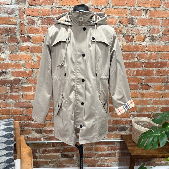 Women's Long Hooded Anorak Style Windbreaker Jacket | Outdoor Raincoat - Picture 10 of 10